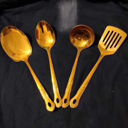 Stainless Steel Spoon Set (4 Pcs )