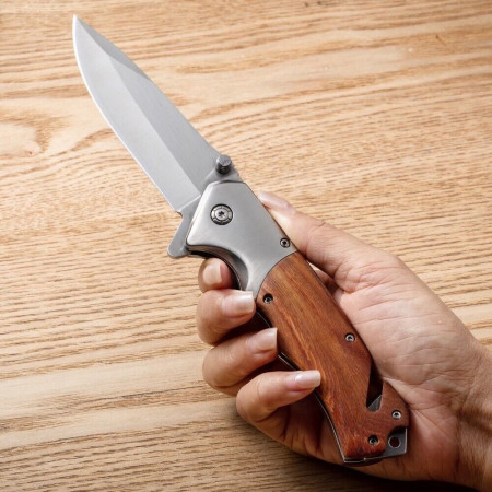 Durable D2 Steel Blade  Pocket Knife